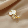 Alloy Pearl Ginkgo Leaf Women's Natural Style Flower Pattern Electroplating Brooch