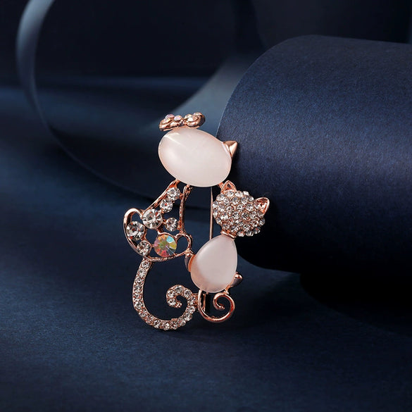 Alloy Pearl Women's Natural Style Flower Pattern Electroplated Brooch Wholesale Accessories