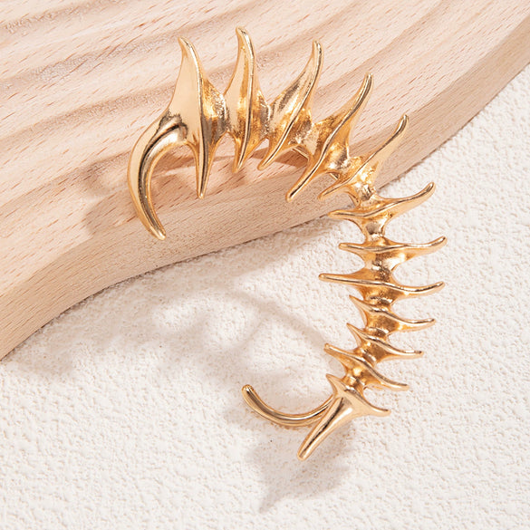 Alloy Punk Style Electroplated Bone Thorn Ear Clip Jewelry