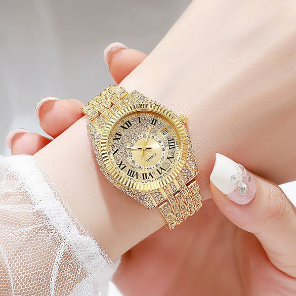Alloy Quartz Women's Watches With Round Dial And Single Folding Buckle