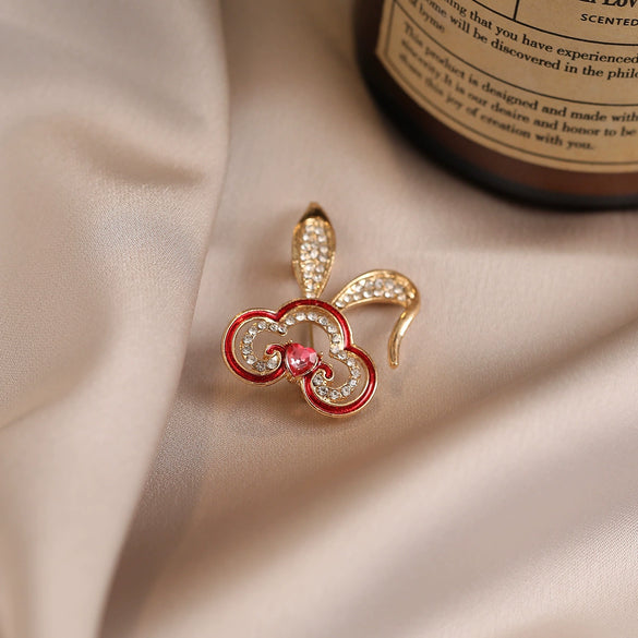 Alloy Rabbit Brooch With Electroplating Minimalist Animal Style