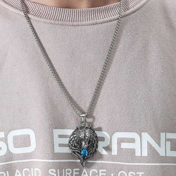 Alloy Retro Diamondencrusted Wolf Head Pendant Unisex Necklace With Pearl Chain And Electroplating Treatment