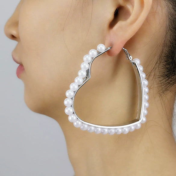Alloy Retro Fashion Heart Circle Electroplated Pearl Earrings
