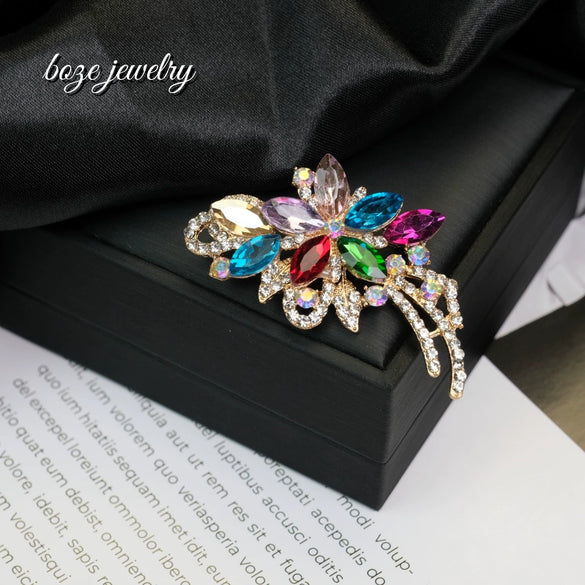 Alloy Rhinestone Flower Brooch Electroplated Jewelry For Women
