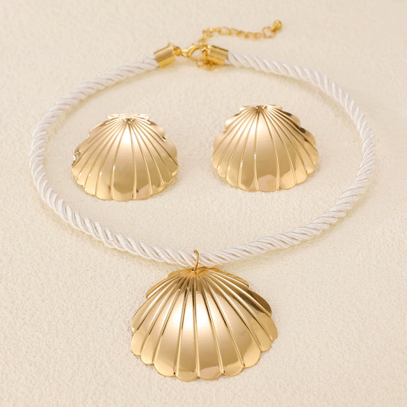 Alloy Shell Earrings And Necklace Set For Women Minimalist Style Electroplating Jewelry