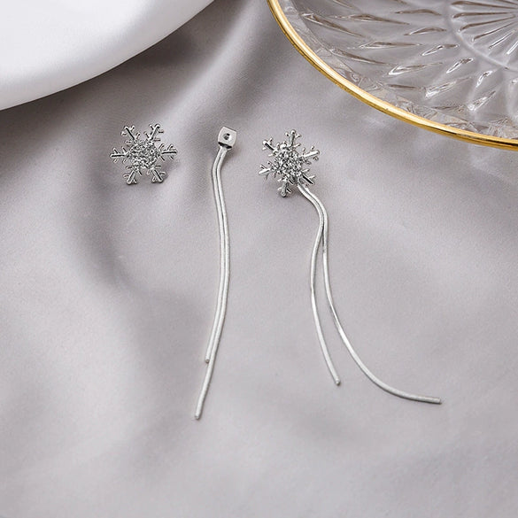 Alloy Silver Diamondencrusted Geometric Snowflake Tassel Women's Earrings