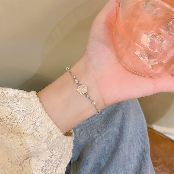 Alloy Silver Electroplated Heart Star Geometric Women's Bracelet With Zircon Pearl