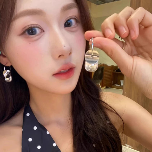 Alloy Silver Needle Sugar Cube Zircon Geometric Hoop Earrings For Women Light Luxury Highend Versatile Exquisite Fashion Niche