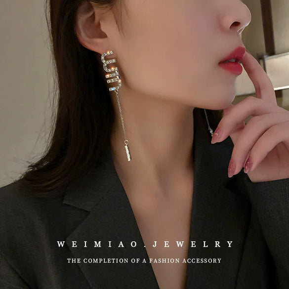Alloy Silver Zircon Letter Earrings Electroplating High Sense Fashion Niche Simple Allmatch Women's Earrings