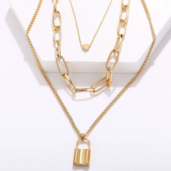 Alloy Simple Peach Lock Pendant Necklace Creative Retro Multilayer With Electroplating