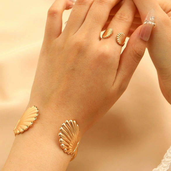 Alloy Snake Bone Chain Marine Life Retro Personality Women's Necklace And Bracelet With Electroplating