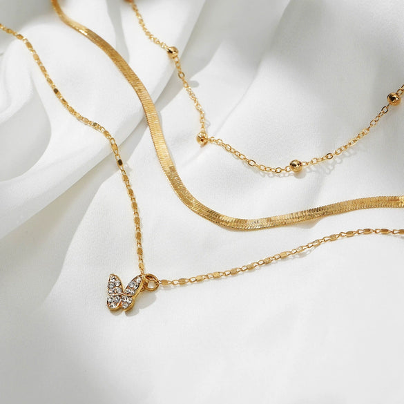 Alloy Snake Bone Chain With Retro Diamond Butterfly Pendant And Mixed Gem Inlay