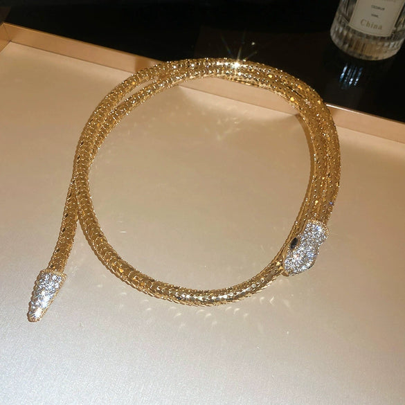 Alloy Snakeshaped Diamondencrusted Clavicle Chain Necklace For Women With Highend And Geometric Animal Style