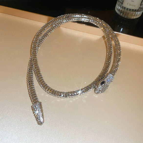 Alloy Snakeshaped Diamondencrusted Clavicle Chain Necklace For Women With Highend And Geometric Animal Style