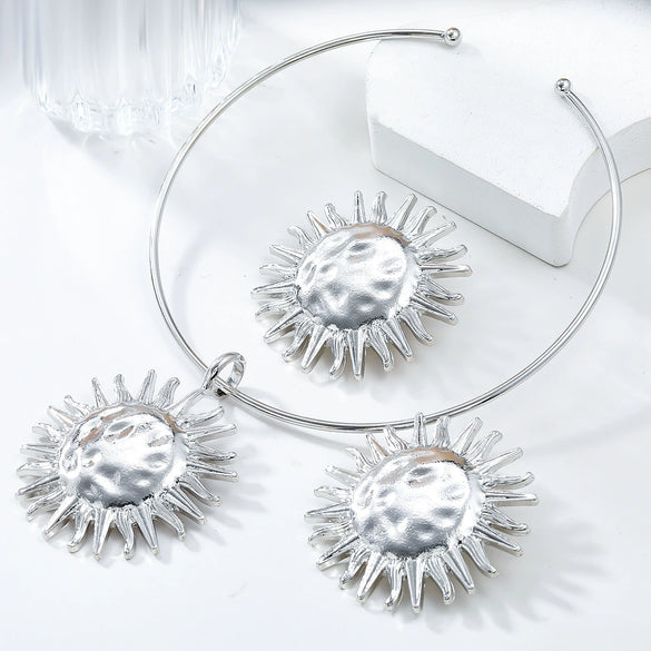 Alloy Sunflower Pendant Jewelry Set With Snake Bone Chain For Women