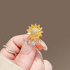 Alloy Sunflower Women's Brooch Electroplating Pin Cute Small Corsage Collar Accessories