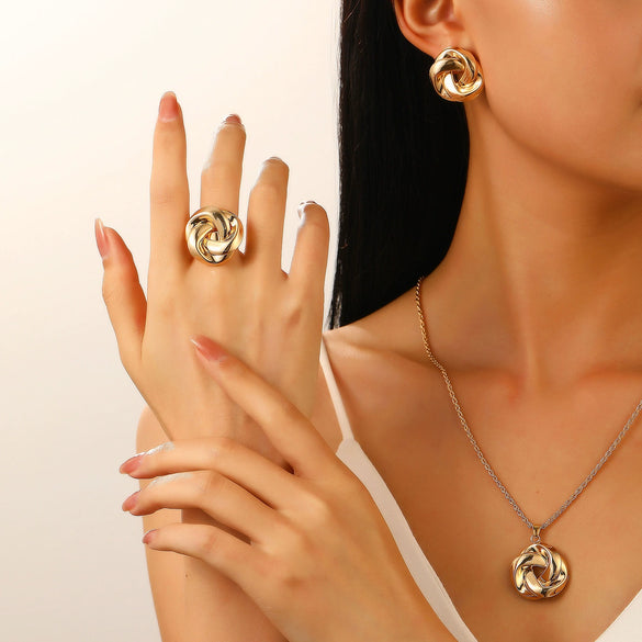 Alloy Twist Geometric Women's Jewelry Set With Electroplating Necklace Earrings Ring