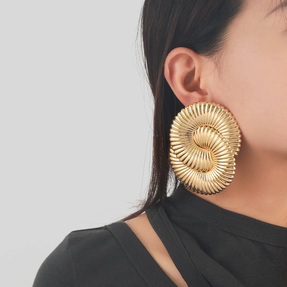 Alloy Twisted Corrugated Geometric Electroplated Ladies Earrings