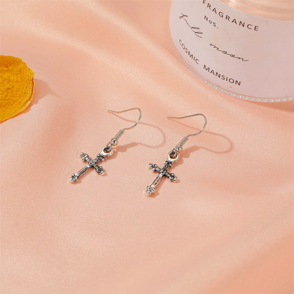 Alloy Vintage Cloud Butterfly Animal Zodiac Electroplated Women's Earrings