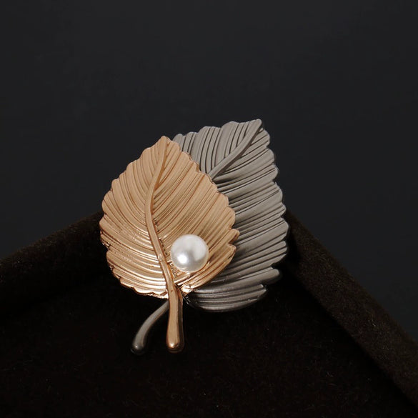 Alloy Vintage Maple Leaf And Flower Electroplated Brooch For Women