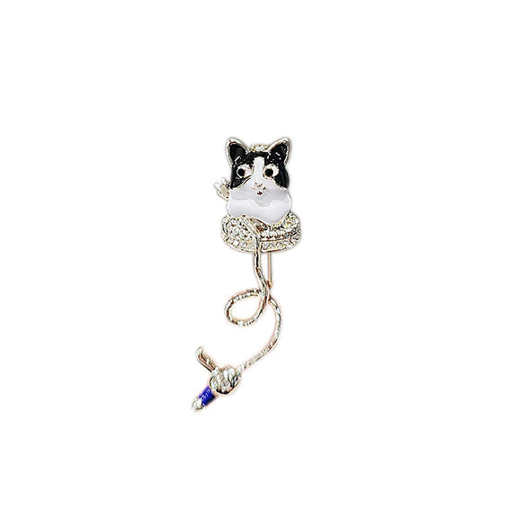 Alloy Women's Brooch With Flower Pattern And Electroplating Process Natural Style