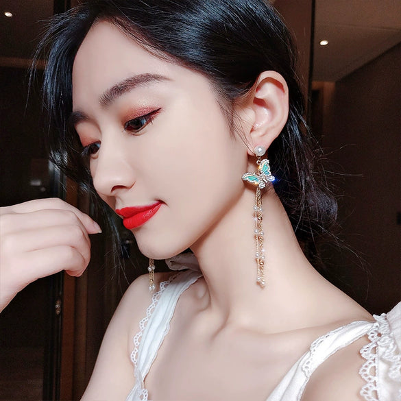 Alloy Women's Elegant Butterfly And Pearl Tassel Earrings With Animal And Zodiac Pattern