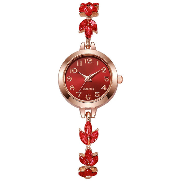 Alloy Women's Fashionable Round Dial Clover Bracelet Watch