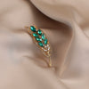 Alloy Women's Minimalist Flower Shaped Electroplated Brooch Accessories