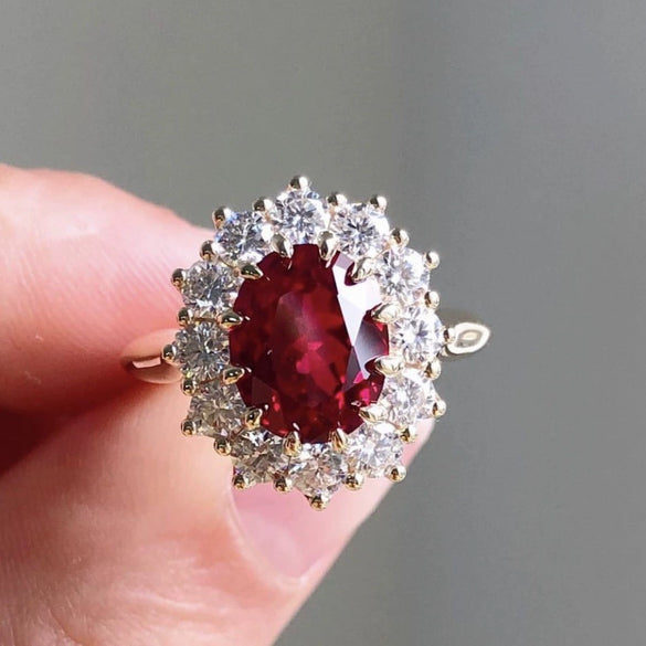 Alloy Women's Ruby Ring And Diamond Bracelet With Flower Pattern And Electroplating Treatment