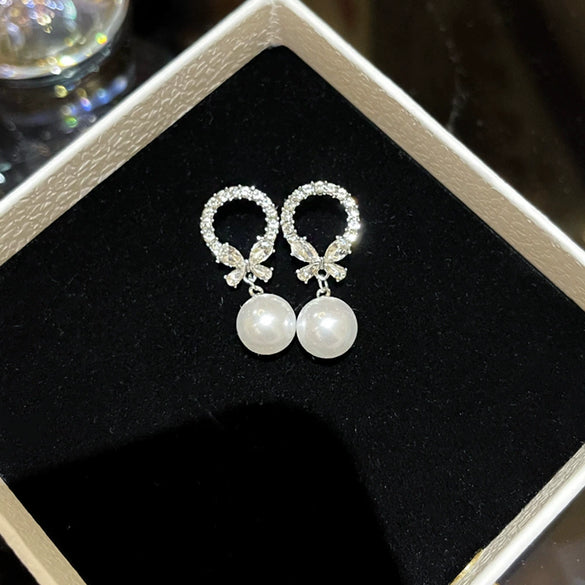 Alloy Women's Sweet Animal Pattern Earrings Set With Pearls