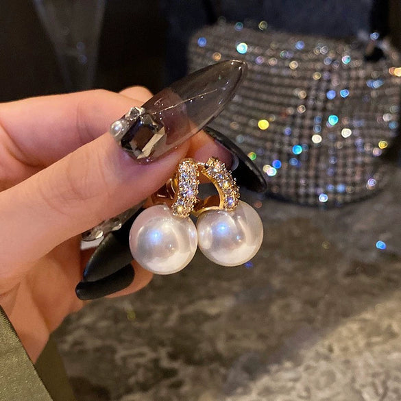 Alloy Zircon Pearl Geometric Earrings For Women Highend Minimalist Retro Style