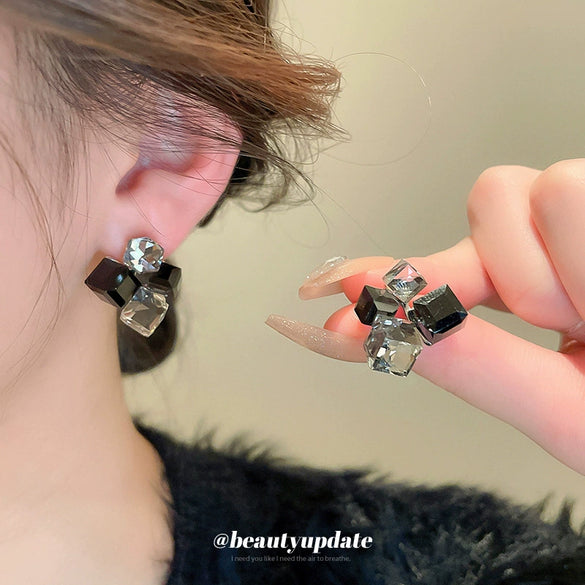 Asymmetrical Square Artificial Crystal Earrings For Women Silver Needle Geometric Electroplated