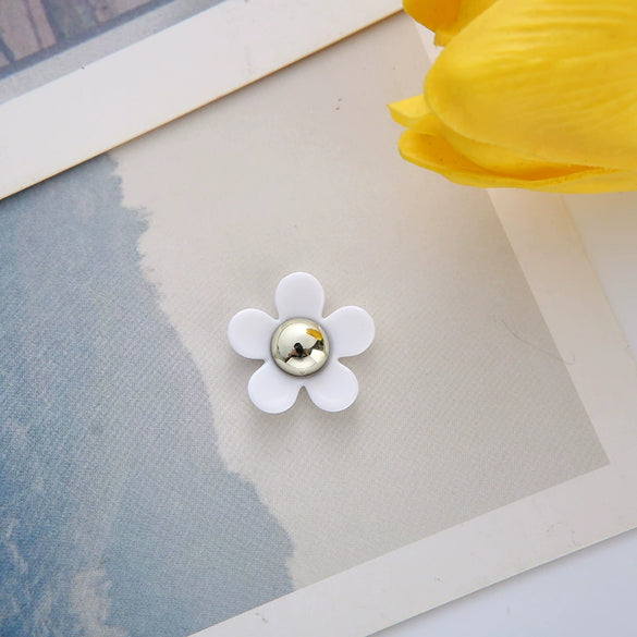 Bag And Mobile Phone Case Accessories Fivepetal Flower Small Daisy Resin Acrylic Plastic Electroplated Stickers