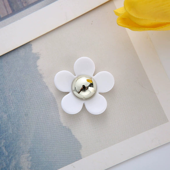 Bag And Mobile Phone Case Accessories Fivepetal Flower Small Daisy Resin Acrylic Plastic Electroplated Stickers