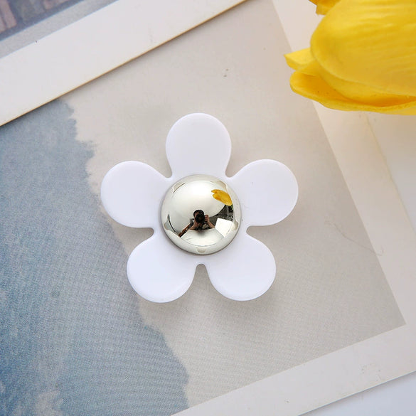 Bag And Mobile Phone Case Accessories Fivepetal Flower Small Daisy Resin Acrylic Plastic Electroplated Stickers