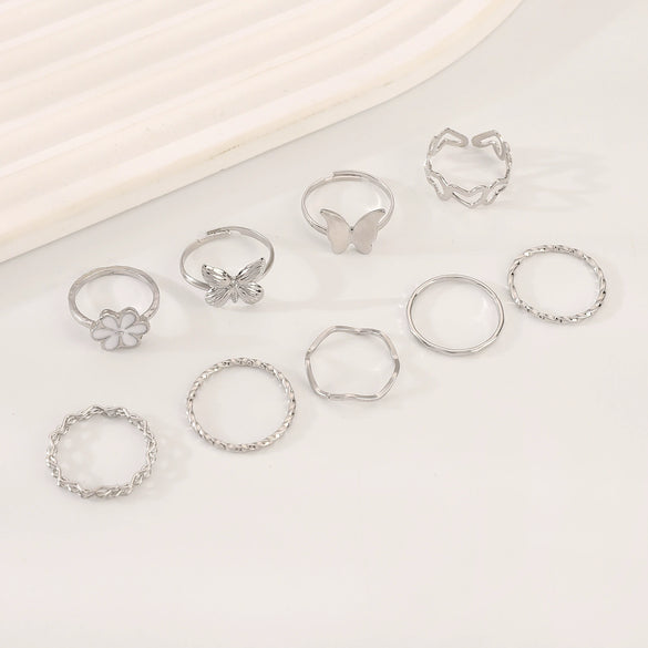 Baroque Pearl Flower Pleated Metal Lava Ring For Women Retro Fashion With Electroplating Geometric Pattern And Mixed Materials