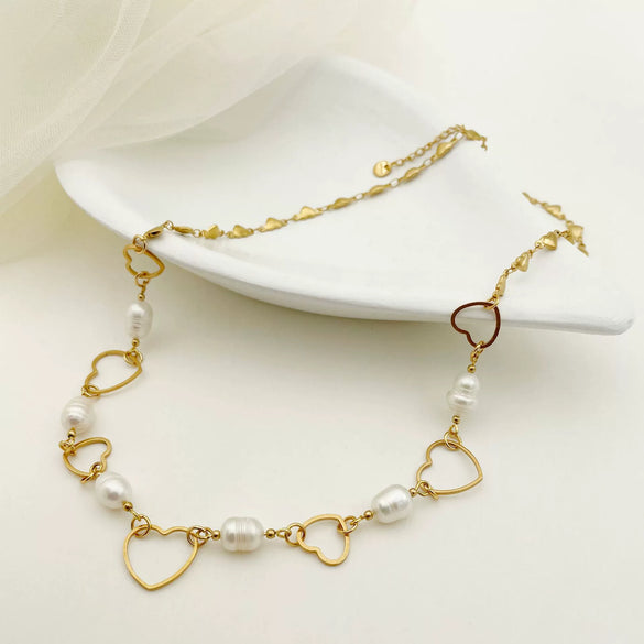 Baroque Style Freshwater Pearl Heartshaped Stainless Steel Chain Necklace With Electroplating Design For Women
