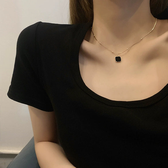 Black Geometric Square Alloy Necklace For Women Fashion Clavicle Chain With Electroplated Elegant Cold Style Design