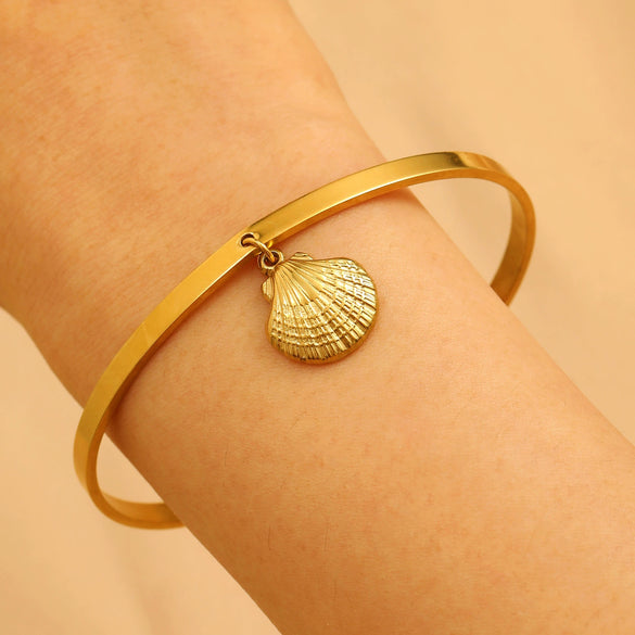 Bohemian Style Stainless Steel Open Bracelet With Starfish And Ocean Design Electroplated