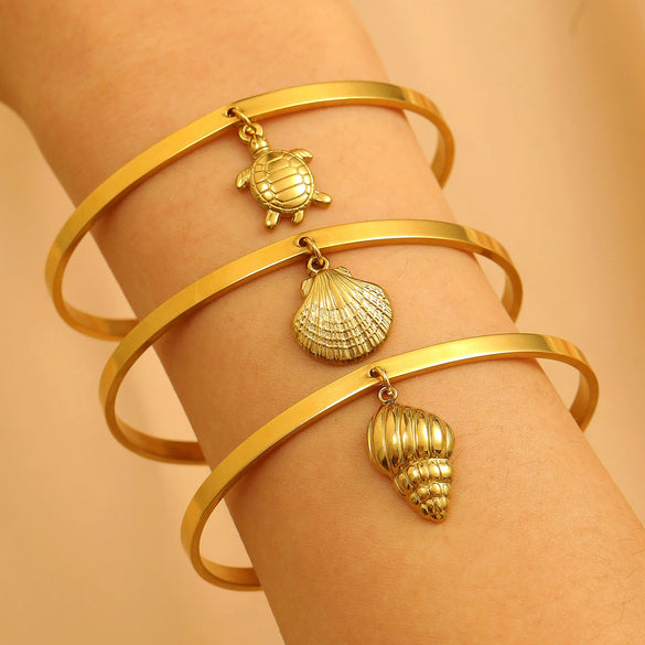 Bohemian Style Stainless Steel Open Bracelet With Starfish And Ocean Design Electroplated