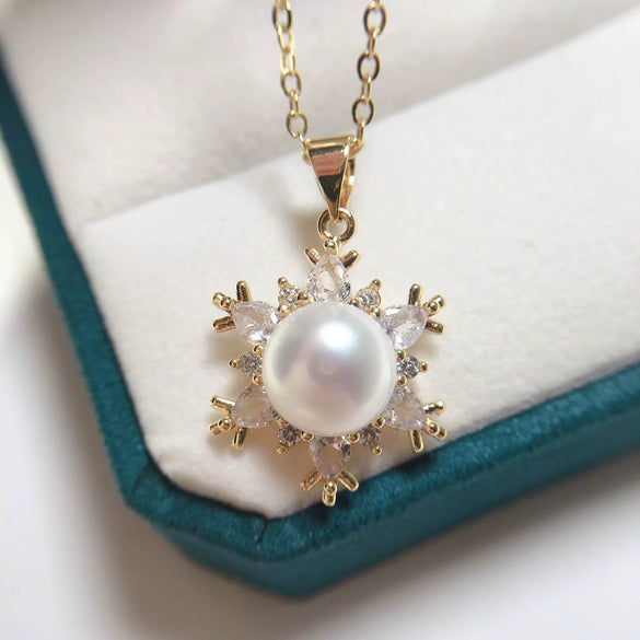 Boutique Craft Zircon Natural Freshwater Pearl Necklace With Stars Pendant And Copper Chain