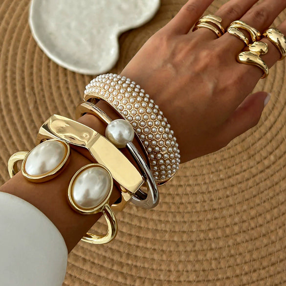 Bracelet Metal Imitation Pearl Cutout Glow Niche Geometric Electroplated For Women