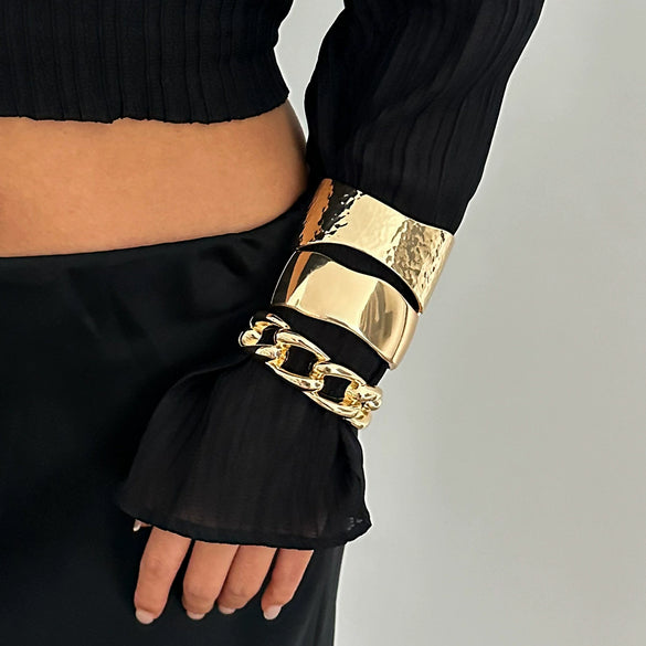 Bracelet Metal Sweet Cool Geometric Electroplated Spring Buckle Glow Surface Punk Style