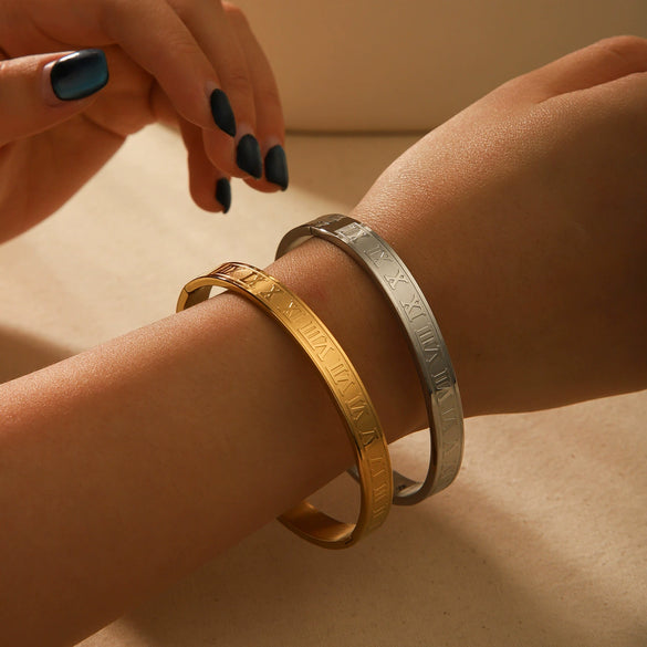 Bracelet Stainless Steel Roman Numeral Buckle Punk Style Electroplated