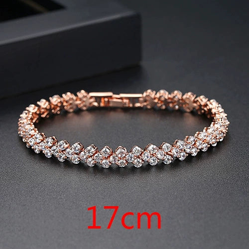 Brass Heart Shaped Zircon Bracelet For Women Fashion Electroplated Gemstone Bangle Gift Jewelry