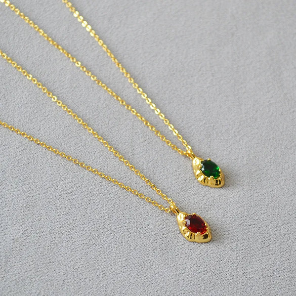 Brass Inlay Solid Color Rhinestones Pendant Necklace