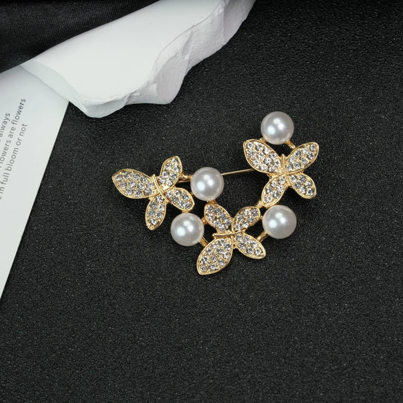 Brooch Women's Zinc Alloy Flower Pattern Electroplating Clothing Accessories