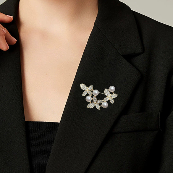 Brooch Women's Zinc Alloy Flower Pattern Electroplating Clothing Accessories