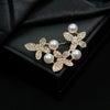 Brooch Women's Zinc Alloy Flower Pattern Electroplating Clothing Accessories