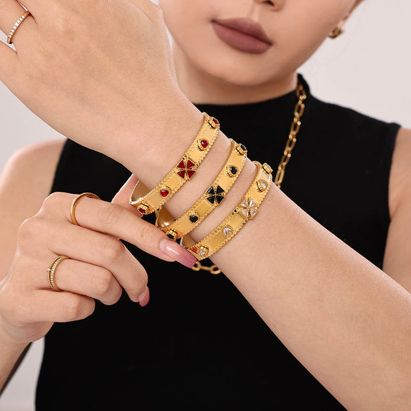 Buckle Gear Bracelet Stainless Steel Zircon Czech Glass Four Leaf Flower 18K Gold Plated Light Luxury Style